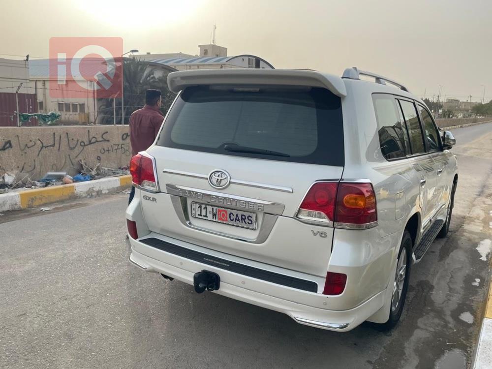 تويوتا لاندكروزر